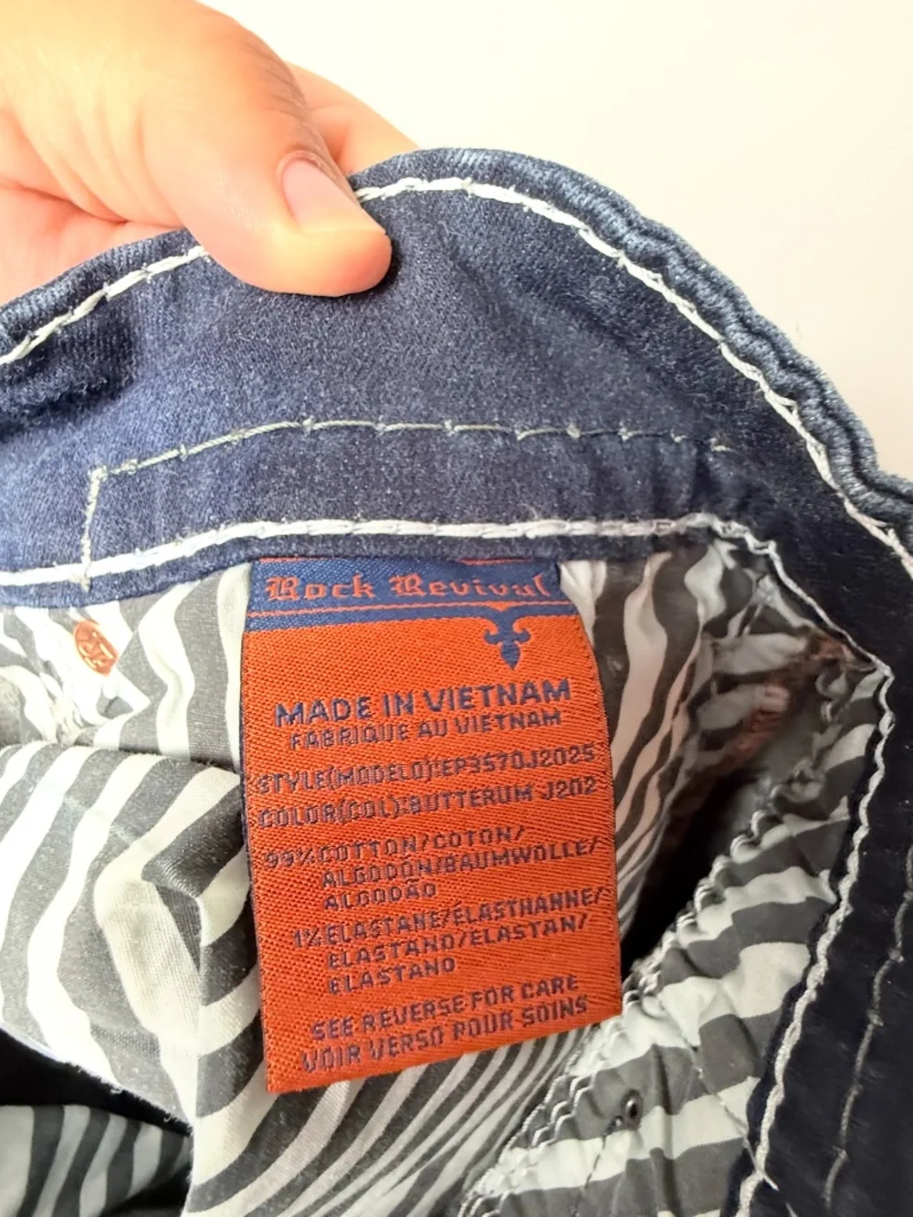 Rock Revival Butterum Straight Leg Jean Size 36 Grunge Dark Blue NWOT (I)